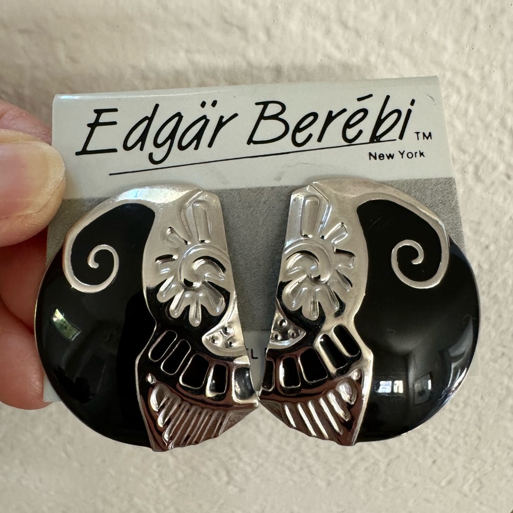 Vintage 80s Edgar Berebi Black & Silver Pierced Earrings Aries Ram Deco Design
